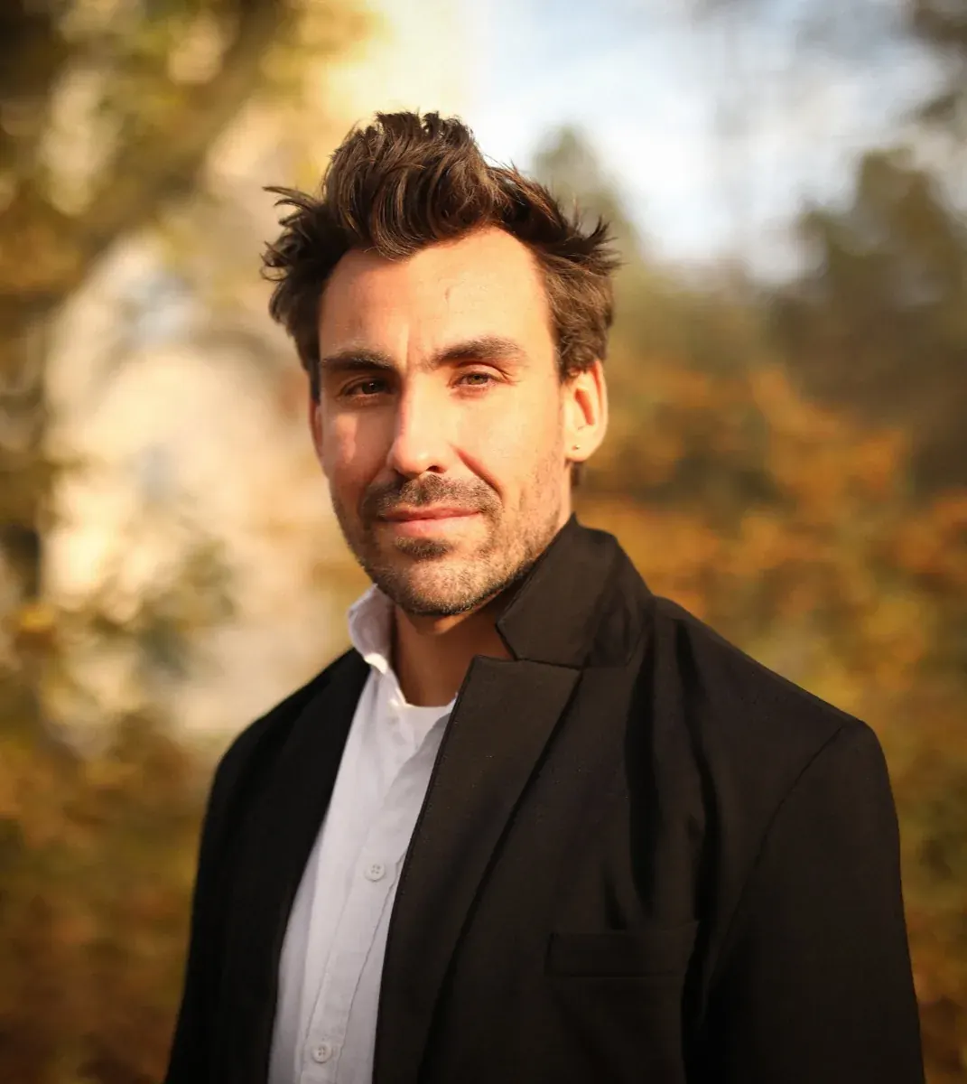 Portrait of Robin Hotz